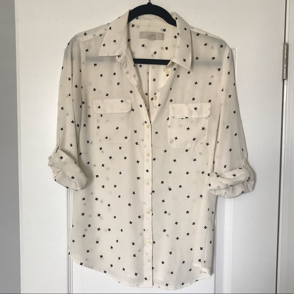 LOFT flattering blouse stars size M
